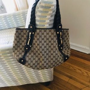 AUTHENTIC GUCCI BAG